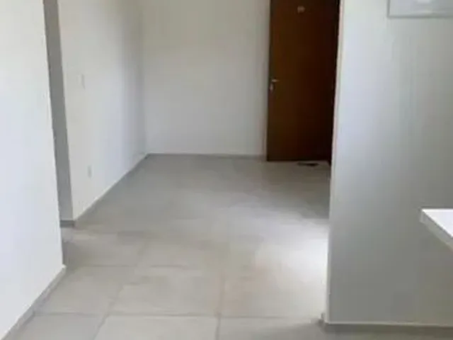Imagem 3: Apartamento para Aluguel com 44 Metros Quadrados com 2 Quartos em Coaçu - Eusébio - Ce