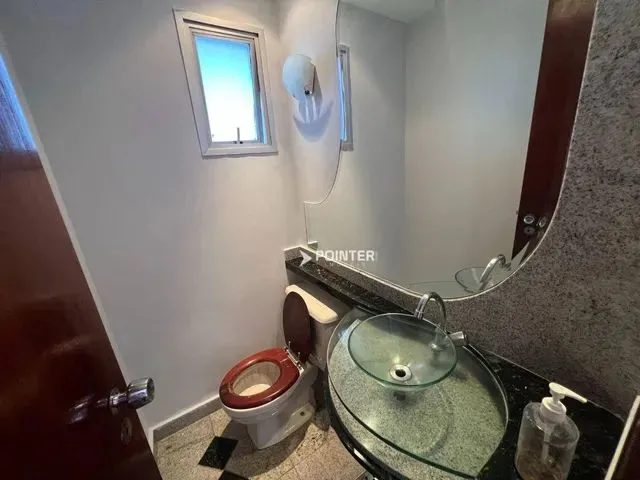 Imagem 11: Apartamento com 4 Dormitórios para Alugar, 251 M² por R$ 3.500/Mês - Setor Central