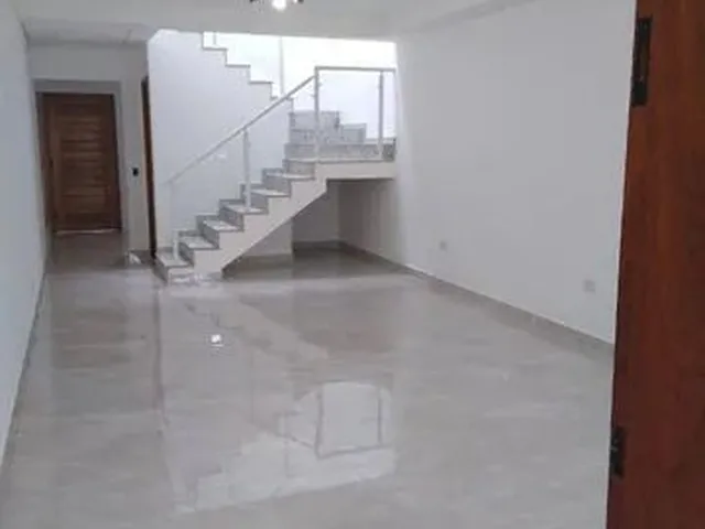 Imagem: Sobrado Amplo com Fino Acabamento