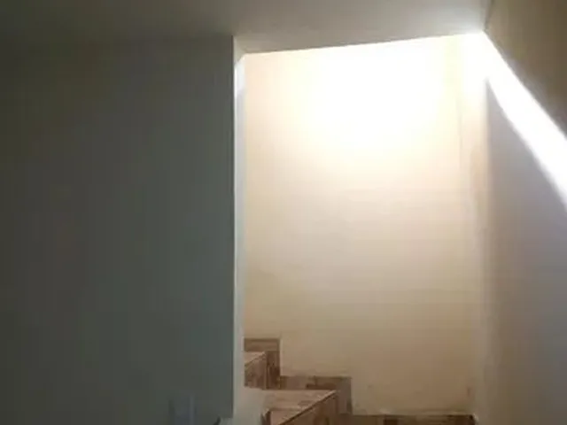 Imagem 11: Casa Geminada Duplex com Excelente Localização