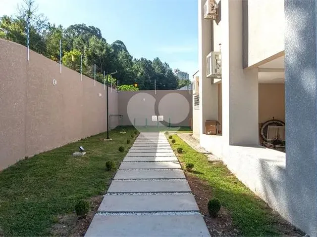 Imagem 2: Sobrado em Condominio Fechado/Campo Comprido