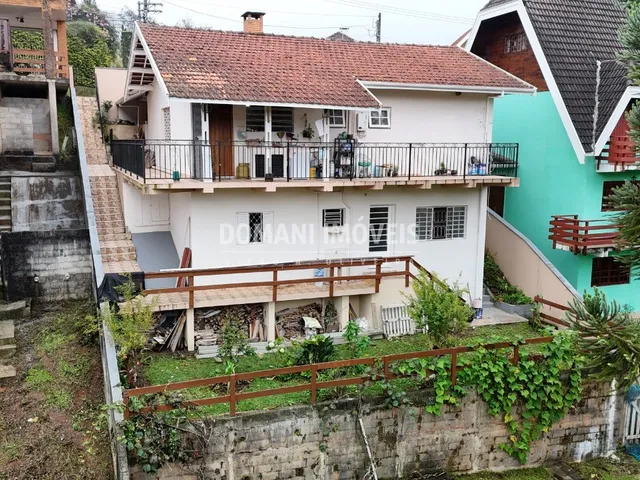 Imagem: Casa Residencial em Campos do Jordão