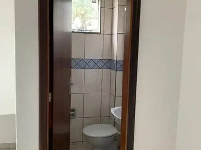 Imagem 3: Sala Comercial - Zona 04 - 30M²
