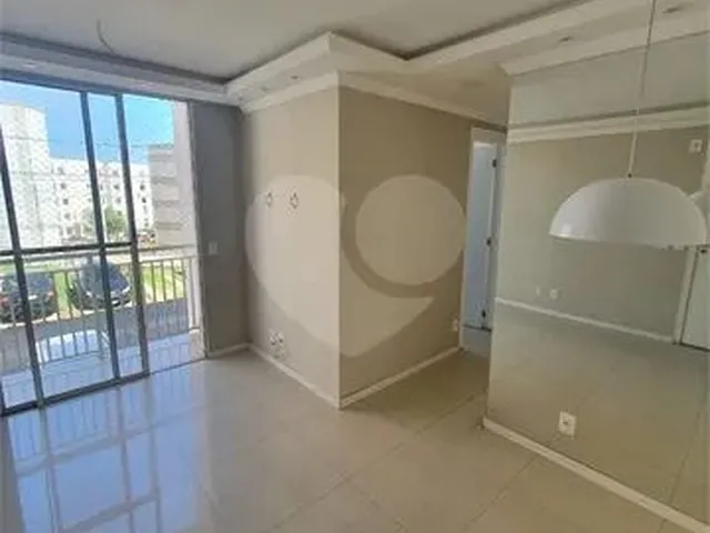 Imagem: Apartamento - 02 Quartos - Pavuna Me