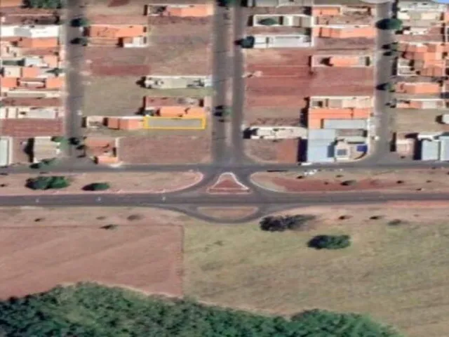 Imagem: O terreno possui 250m² de Área e está localizado em