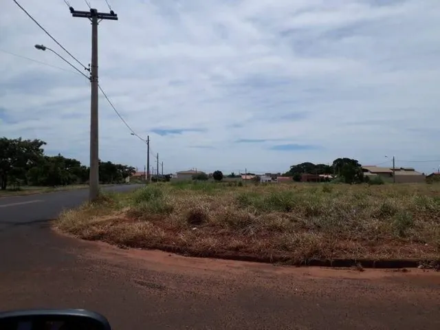 Imagem: O terreno possui 250m² de Área e está localizado em