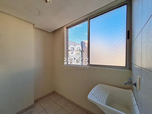 Imagem 9: À Venda Apartamento 2 Dormitórios, Garagem, Prédio com Elevador e Salão de Festa