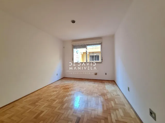 Imagem 10: À Venda Apartamento 2 Dormitórios com Dependência e com Garagem Coberta. Bairro