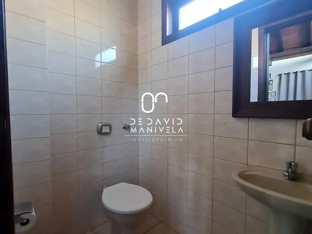 Imagem 2: À Venda Cobertura 4 Dormitórios (1 Suíte), Terraço com Piscina, 2 Vagas de Garag