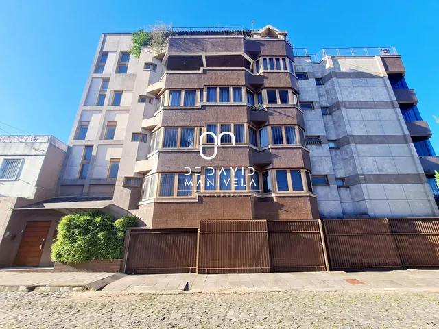 Imagem 4: À Venda Cobertura 4 Dormitórios (1 Suíte), Terraço com Piscina, 2 Vagas de Garag