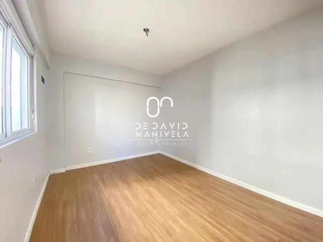 Imagem 5: Apartamento excelente com 3 dormitórios ,sacada com churrasqueira e duas vagas d