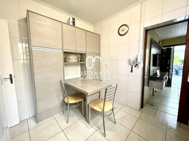 Imagem 2: Casa com piscina, espaço gourmet a venda