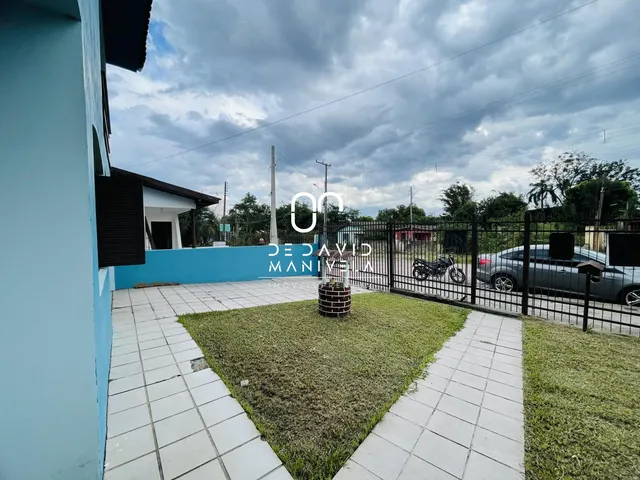 Imagem 2: Casa de dois andares com 4 dormitórios e 01 suíte