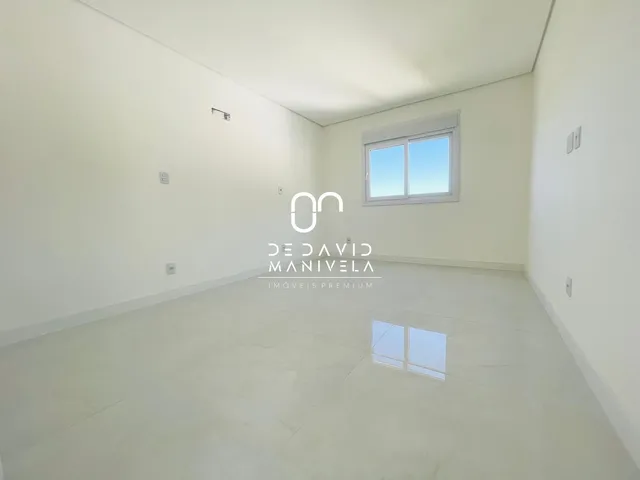 Imagem 2: Casa de 4 dormitórios, sendo 2 suítes no Cidade Universitária