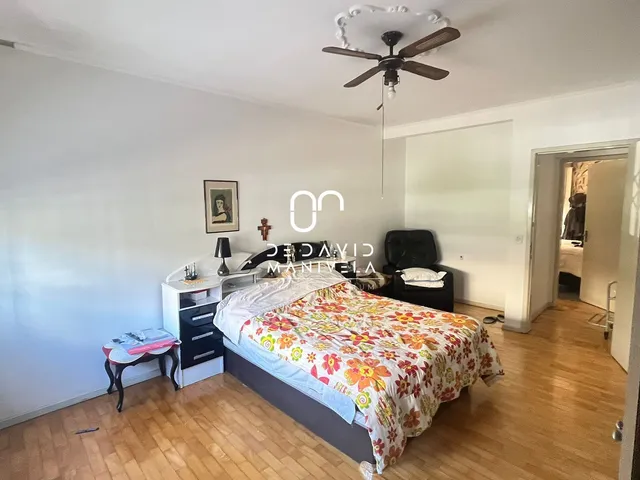 Imagem 5: Apartamento central, 2 dormitórios, dependência de empregada