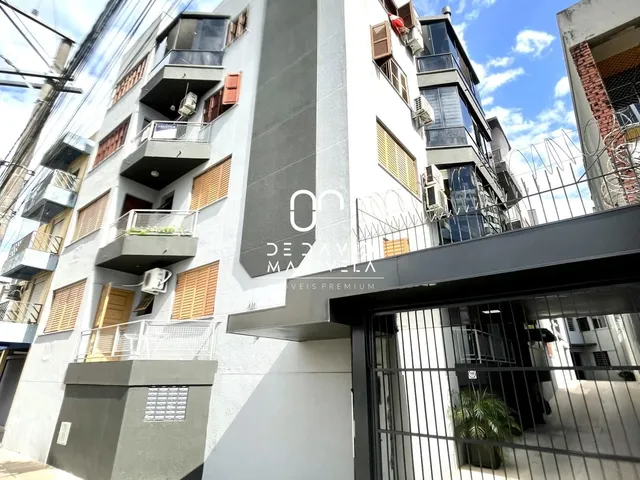 Imagem: O apartamento possui 2 Dormitórios, 1 Suíte, 2 Banheiros,