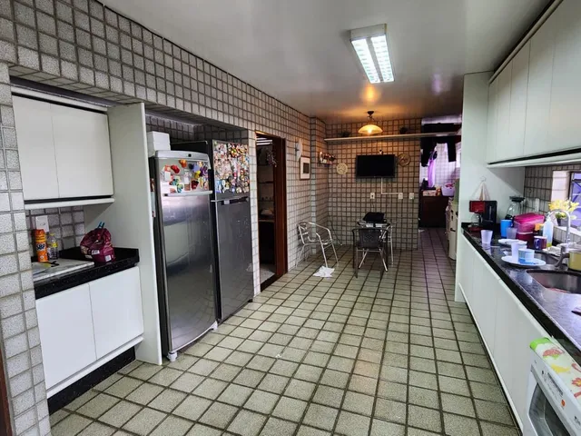 Imagem 13: Apartamento com 5 dormitórios à venda, 240 m² por R$ 800.000,00 - Maurício de Nassau