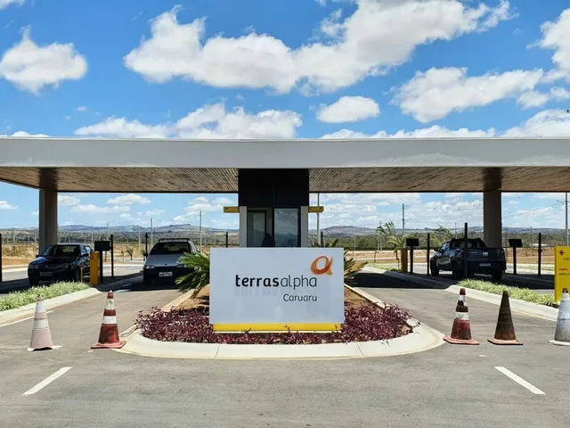 Imagem: Terreno à venda, 300 m² por R$ 240.000