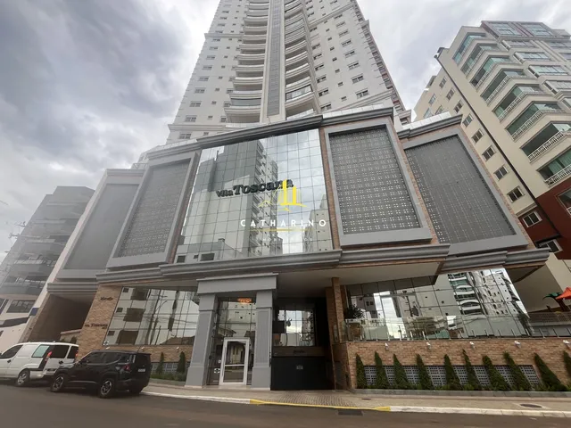 Imagem 2: ALTO PADRÃO Apartamento com 3 dormitórios