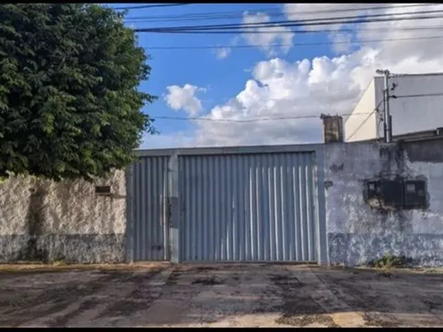 Imagem: Vila de Casa Vendo Troco por Carro Ou Gado