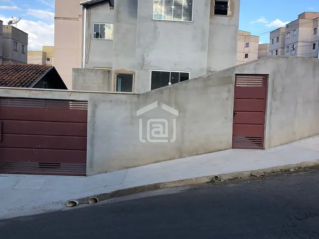 Imagem: Venda de Casa em Poços de Caldas