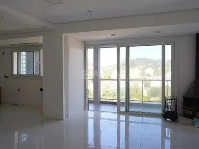 Imagem: Casa com 4 Dormitórios, Sendo 1 Suíte