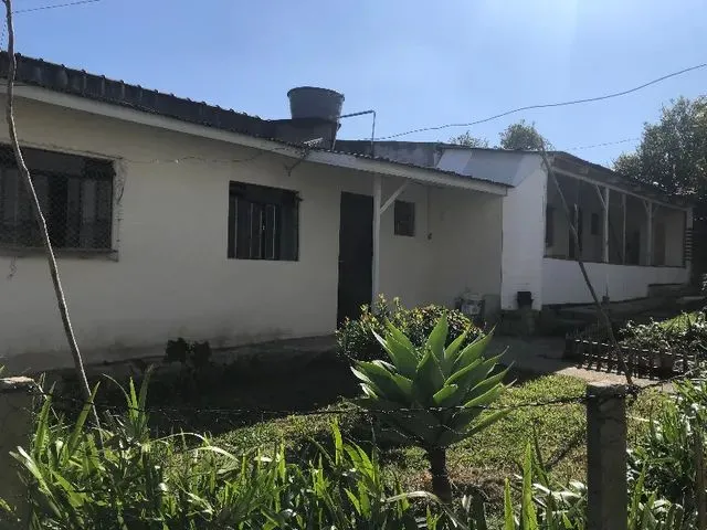 Imagem 1: Curitiba - Casa Padrão - Xaxim