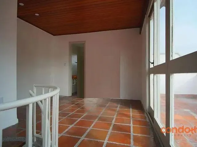 Imagem 15: Cobertura com 2 Dormitórios para Alugar, 119 M² por R$ 3.031,00/Mês - Petrópolis