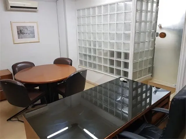 Imagem 13: Prédio Comercial - Centro [Me