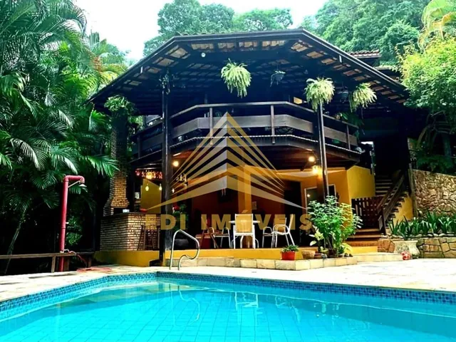 Imagem: Casa à venda no bairro Itaipu - Niterói/RJ