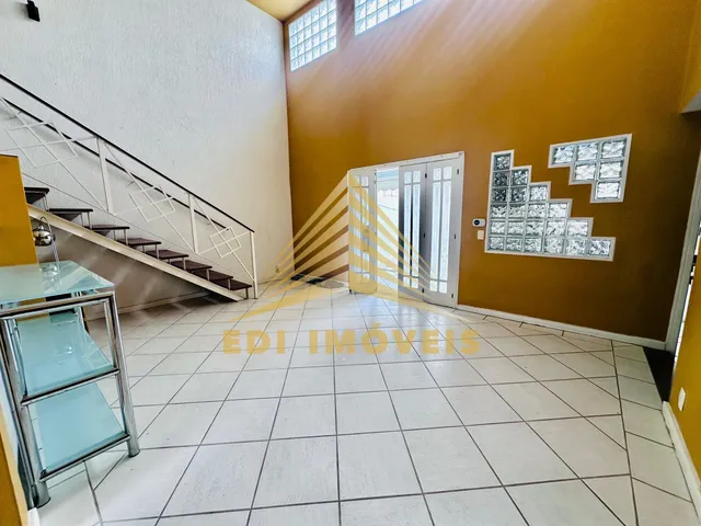 Imagem: Casa Duplex em Piratininga, Niterói/RJ