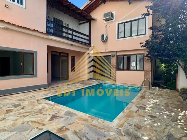 Imagem: Casa à venda no bairro Piratininga - Niterói/RJ