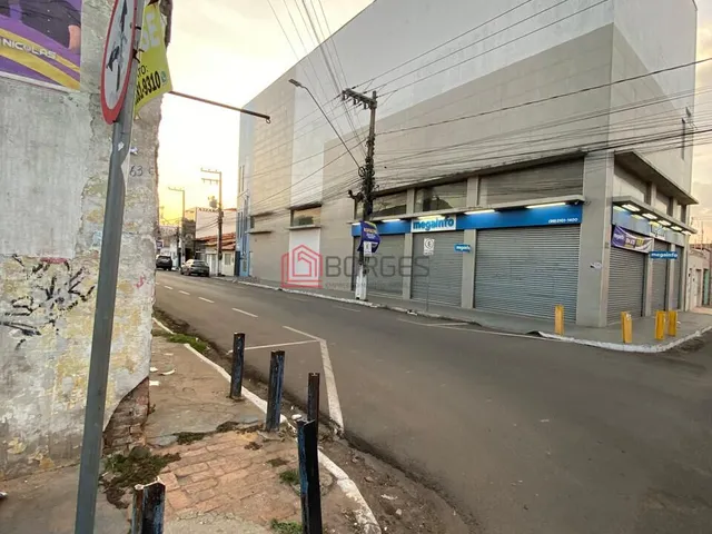 Imagem 4: SALÃO COMERCIAL, DIVISÃO COM 3 SALÃO EM CONSTRUÇÃO FRENTE PARA A RUA BENEDITO LEITE