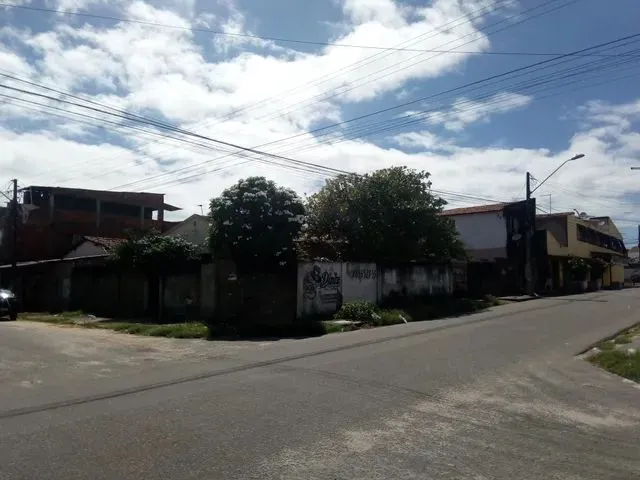 Imagem: Terreno, Bairro Messejana, Esquina, 450