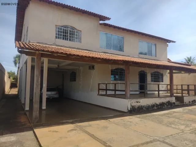 Imagem: RUA 4 VICENTE PIRES/CASA COM 4 QUARTOS SENDO
