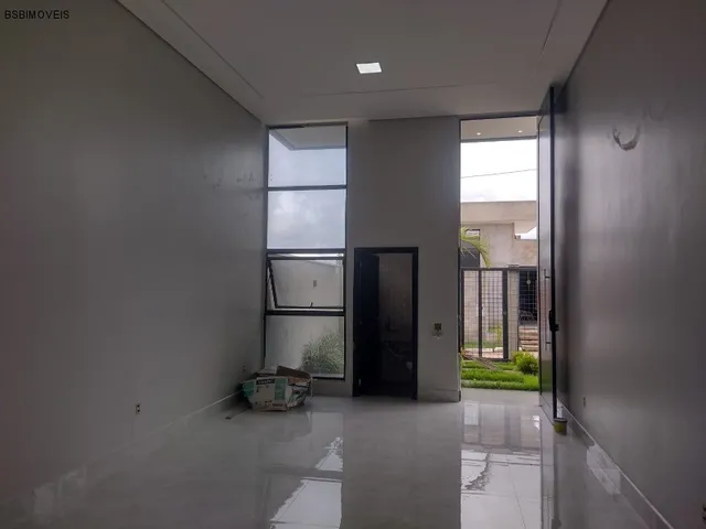 Imagem 8: SHA conjunto 5 chácara 134C , casa com 3 quartos nova e moderna , piscina e churrasqueira