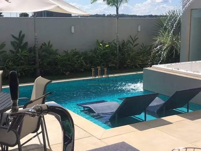 Imagem 9: Casa mobiliada em Alphaville MG, piscina, spa e sauna 4 suites, Vespasiano