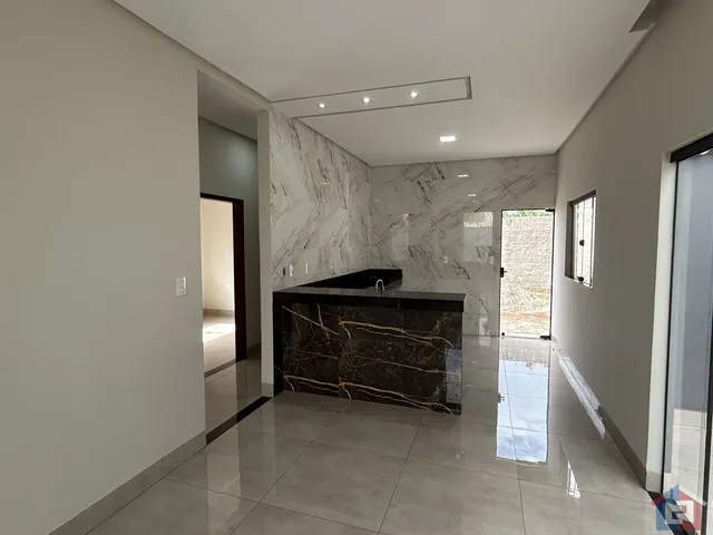 Imagem 1: Casa à Venda no Bairro Afonso Queiroz – 2 Quartos, Quintal Amplo e Acabamento Premium