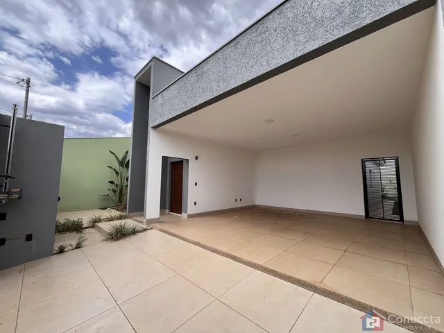 Imagem 3: Casa para LOCAÇÃO no bairro Jardim Itália em Patos de Minas – 3 Quartos, Suíte