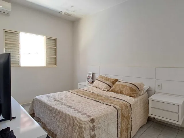 Imagem 8: Casa ampla à venda no Bairro Eldorado em Patos de Minas – Com edícula independente!