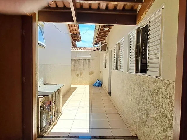 Imagem 1: Casa ampla à venda no Bairro Eldorado em Patos de Minas – Com edícula independente!
