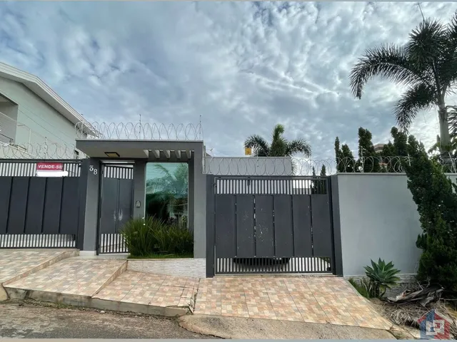 Imagem: Casa Alto Padrão à Venda no Bairro Valparaíso