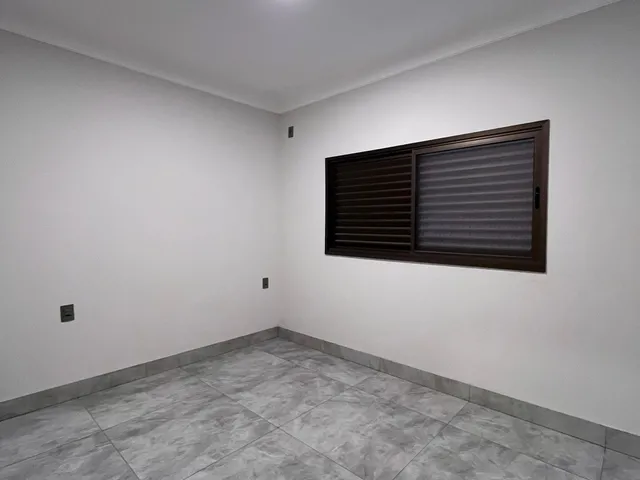 Imagem 4: ? Apartamento com 3 Quartos (1 Suíte), 93m² – Amplo e Bem Localizado!