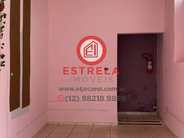 Imagem: A loja possui 1 Banheiro, 25m² de Área Privada e está