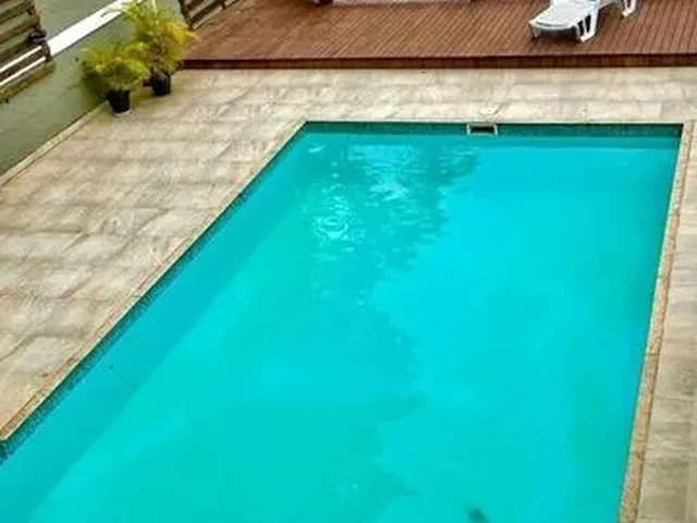 Imagem 9: Mosela - Vendo Ampla Casa com 05 Quartos