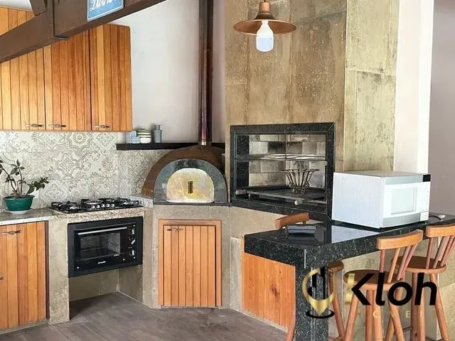 Imagem 12: Mosela - Vendo Ampla Casa com 05 Quartos