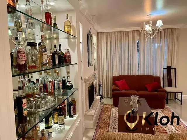 Imagem 8: Mosela - Vendo Ampla Casa com 05 Quartos