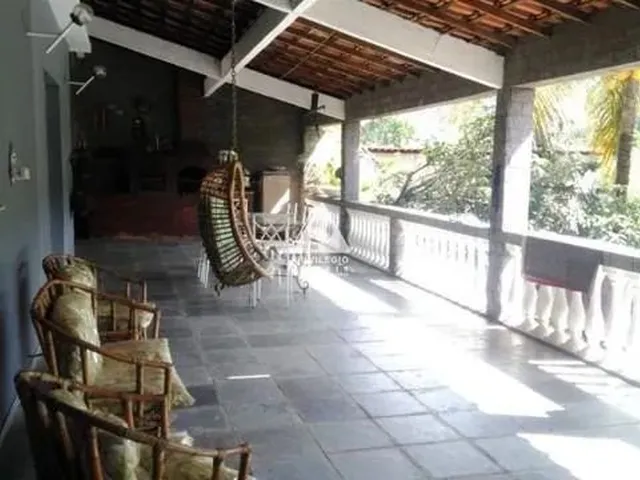 Imagem: Casa de Rua À Venda, 3 Quartos, 1 Suíte