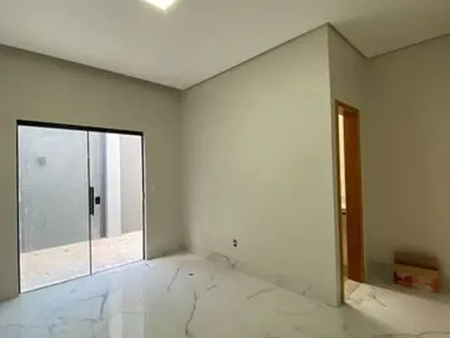 Imagem 3: Vende-Se Casa com 3 Suites e Piscina