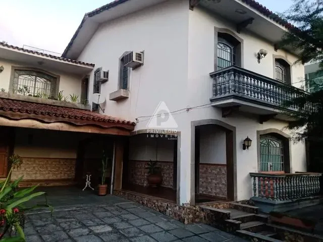 Imagem: Excelente Casa no Centro de Nova Iguaçu